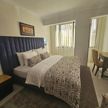 Al Akhawayn Hotel Oujda Exterior photo