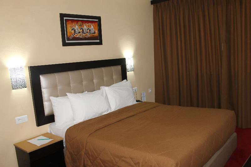 Al Akhawayn Hotel Oujda Exterior photo
